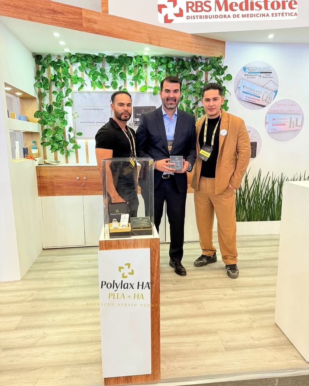 Post 6 by RBS MediStore®️México on Instagram (carousel)
