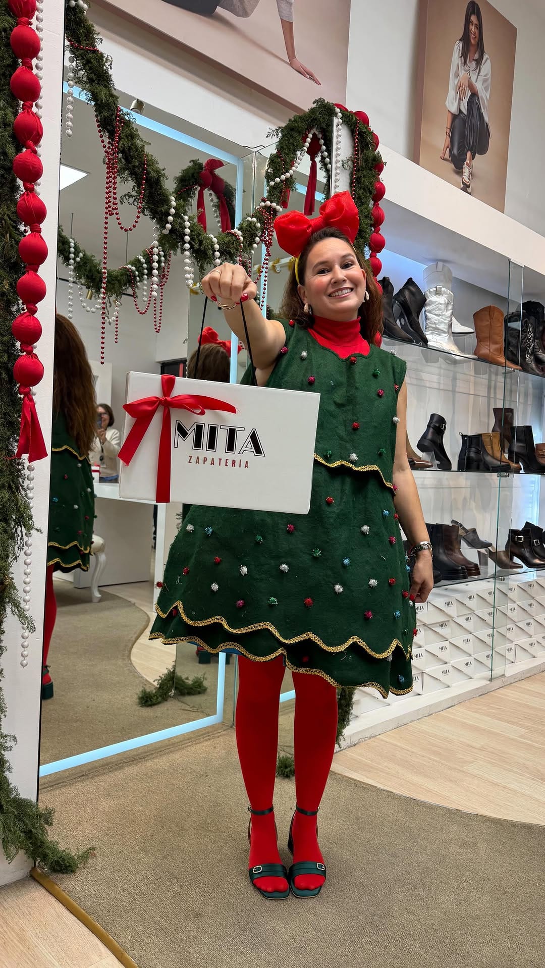Post 4 by MITA Zapatería on Instagram (video)