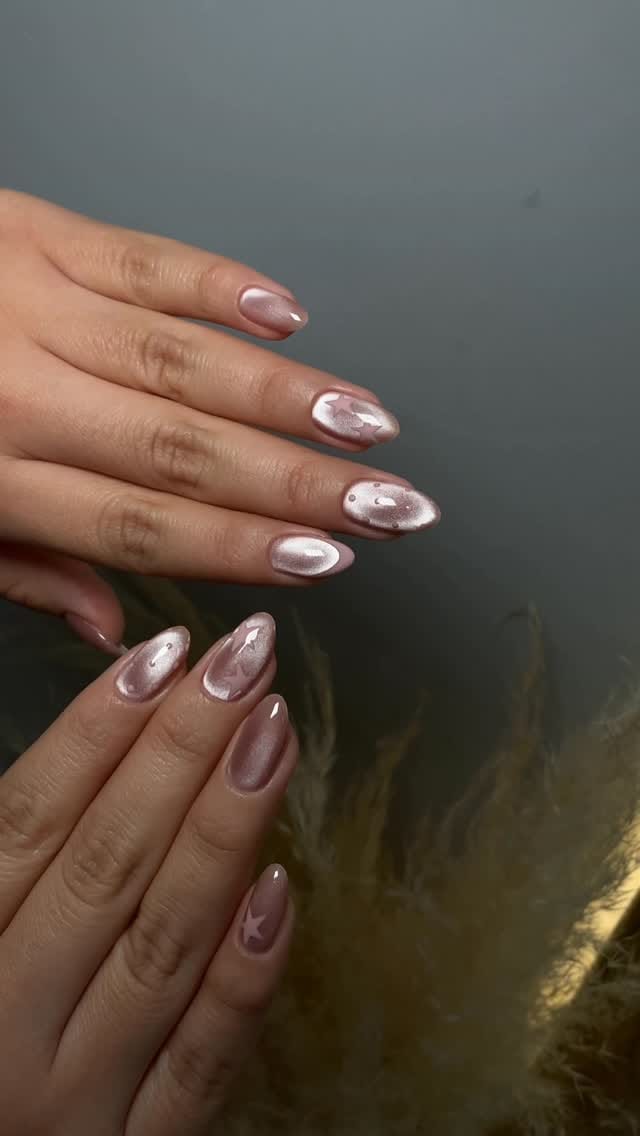 Post 7 by LIUNAILS.MX on Instagram (video)