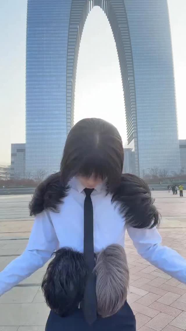 Post 1 by MIN KOO HAIR STUDIO on Instagram (video)
