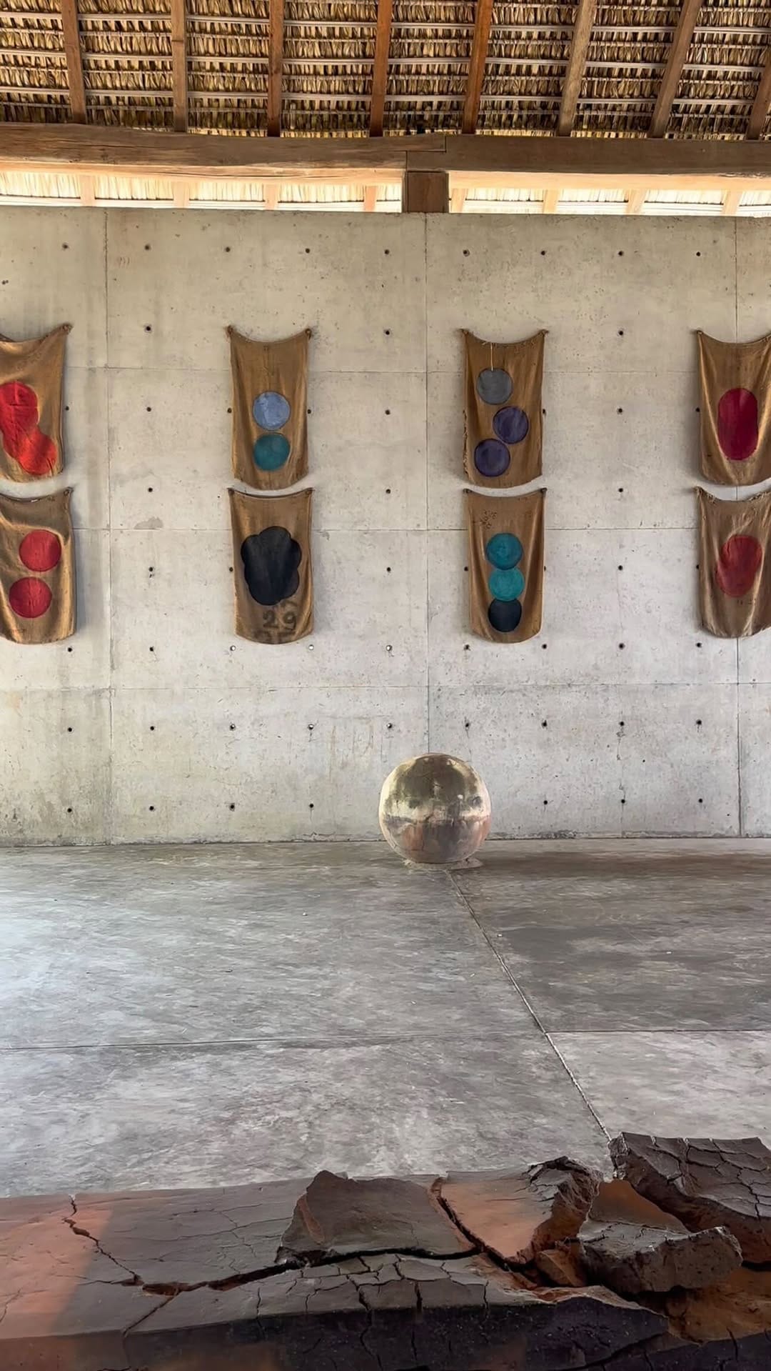 Post 6 by Trend Tellers on Instagram (video)
