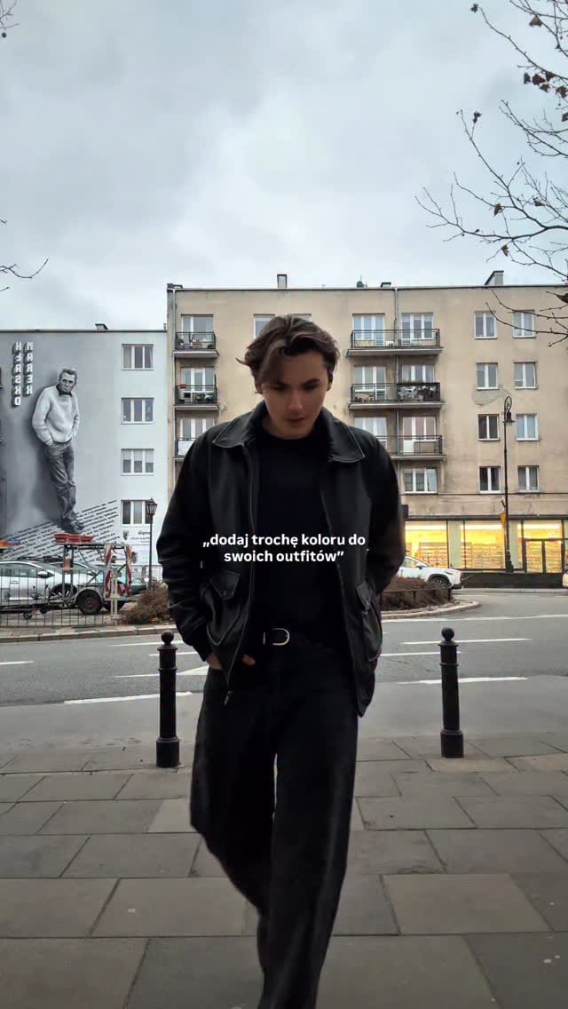 Post 3 by Damian Leonarski on Instagram (video)