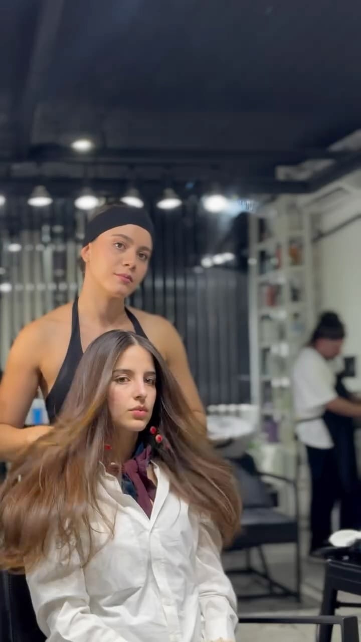 Post 3 by ABSOLU on Instagram (video)
