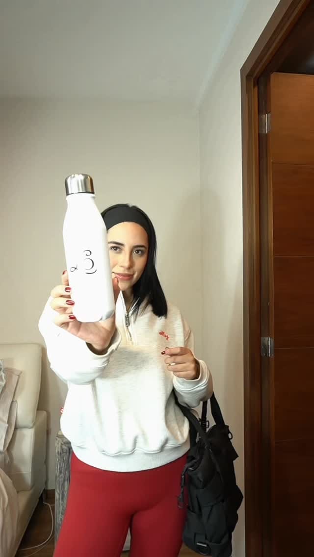 Post 7 by Linda Rivera on Instagram (video)