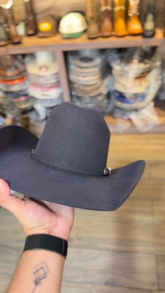Post 10 by Rodeo West on Instagram (video)