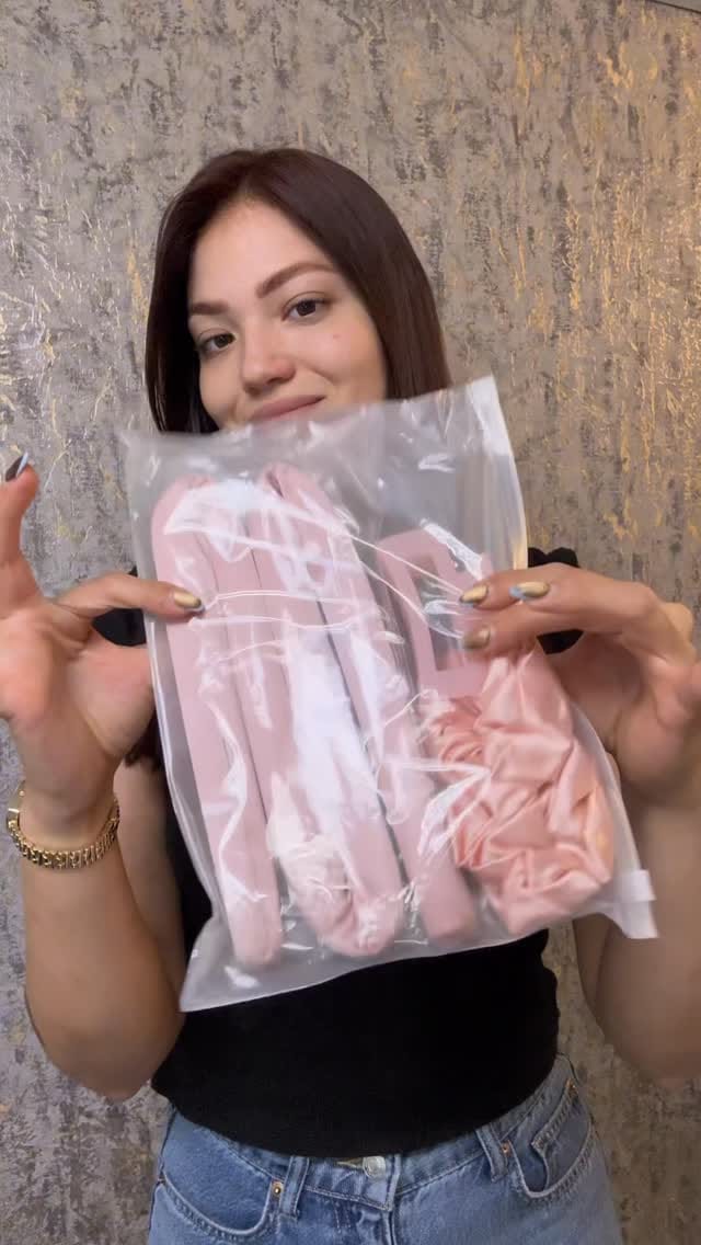 Post 4 by Beglamy ⭐️ on Instagram (video)
