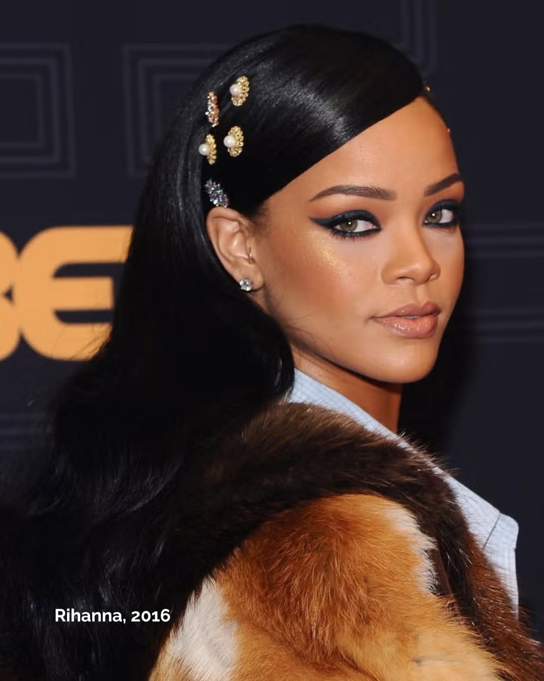 Post 2 by Women's Beauty | Makeup, skincare & jewelry on Instagram (carousel)