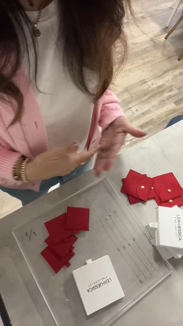 Post 4 by LeahJessica Jewelry on Instagram (video)