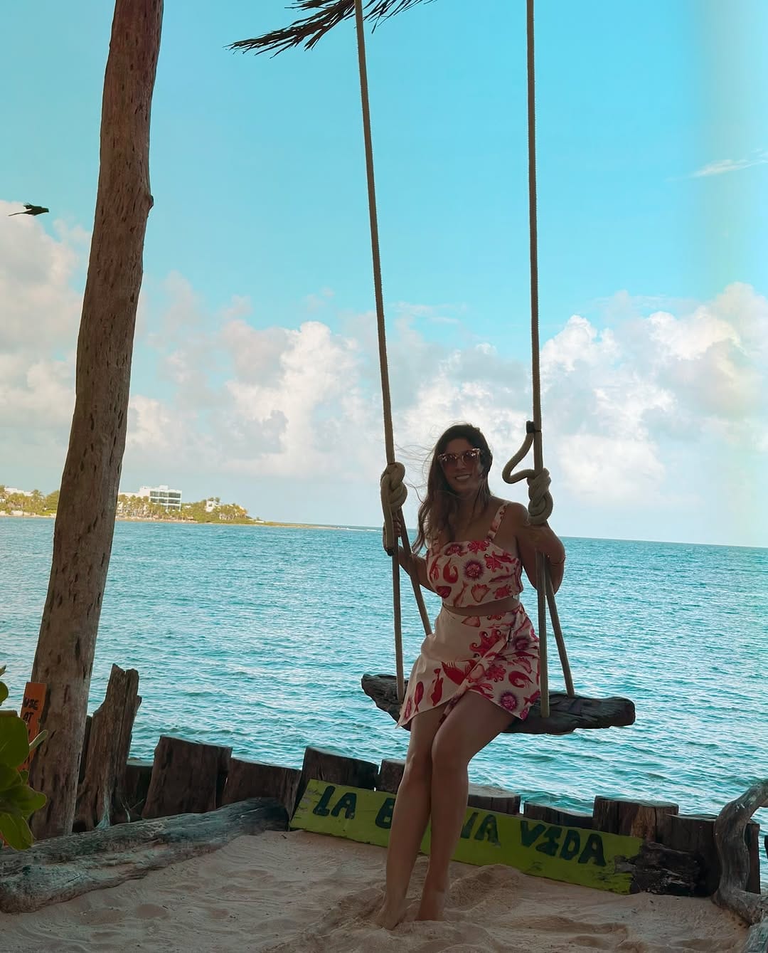 Post 8 by Pamela Fortoul on Instagram (carousel)