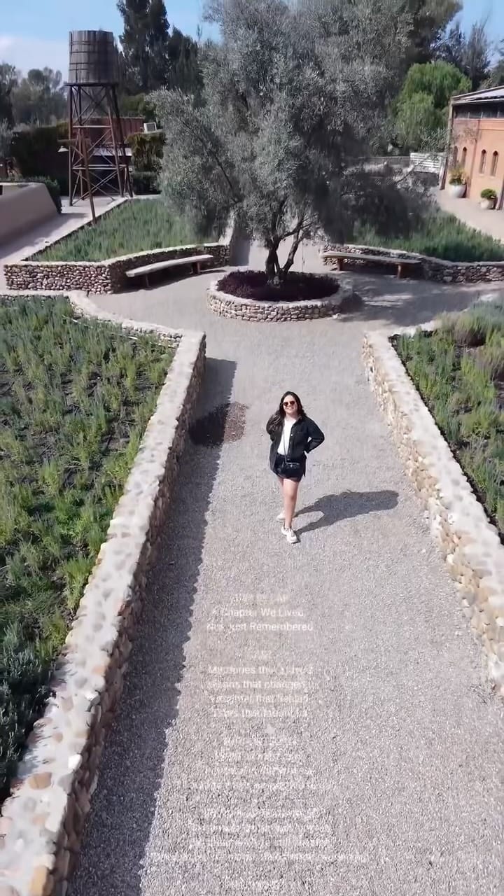 Post 4 by Karen Coria on Instagram (video)