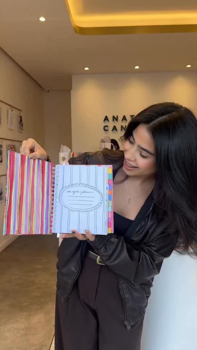 Post 4 by Karo Zamora on Instagram (video)