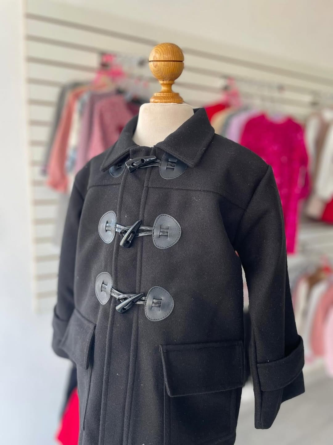 Post 8 by Magic Boutique on Instagram (image)