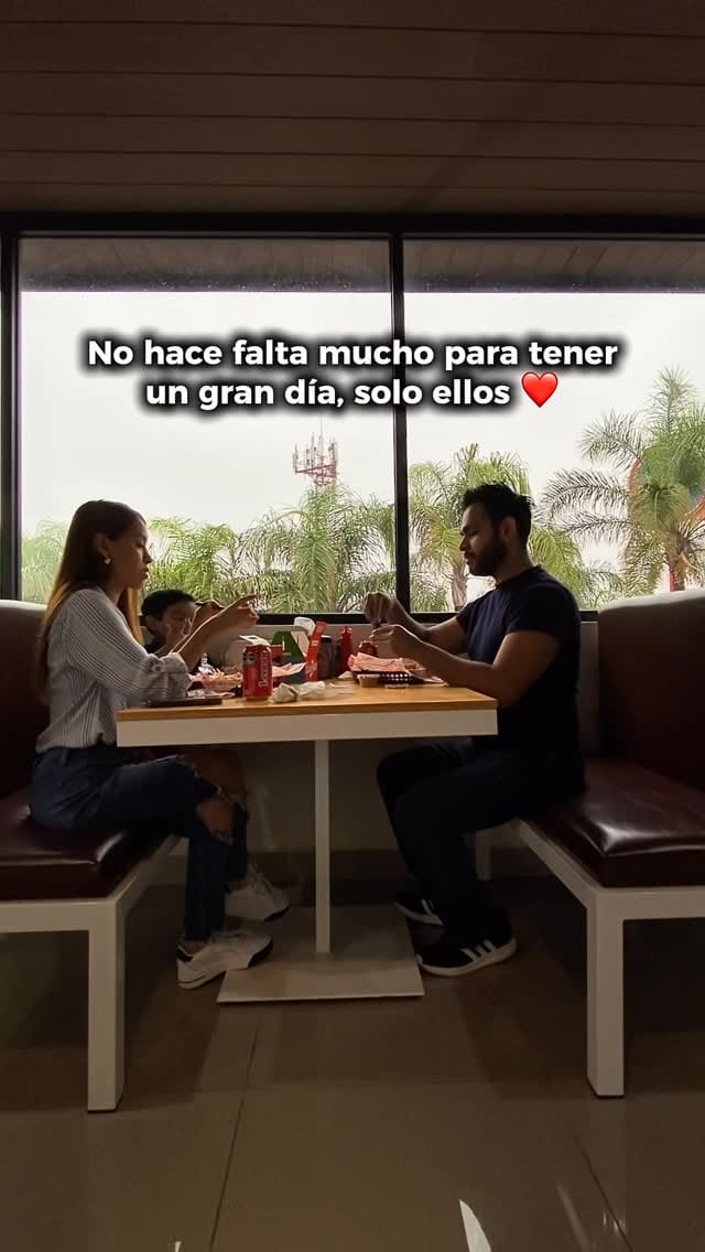 Post 10 by Iván Hernández on Instagram (video)