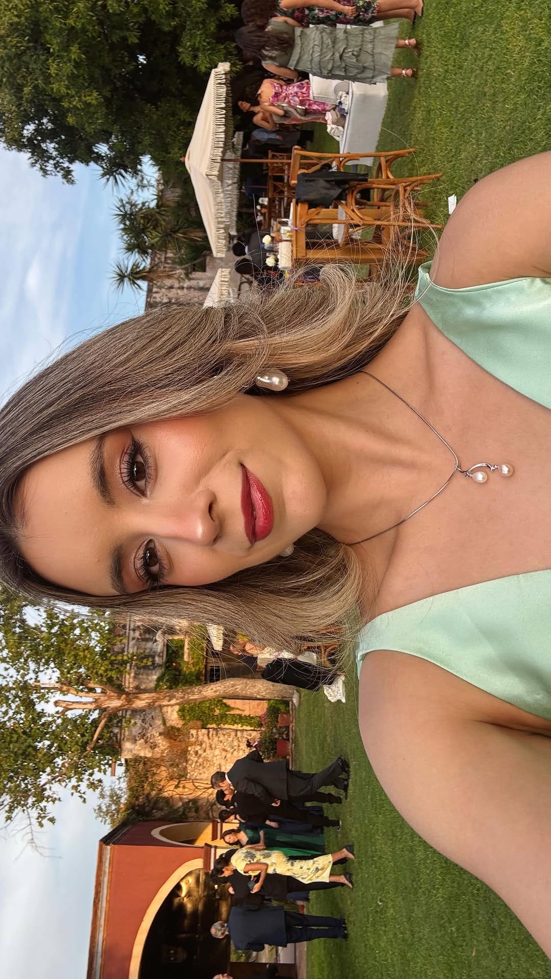 Post 4 by KARINA ALEJANDRA DE HOYOS on Instagram (video)