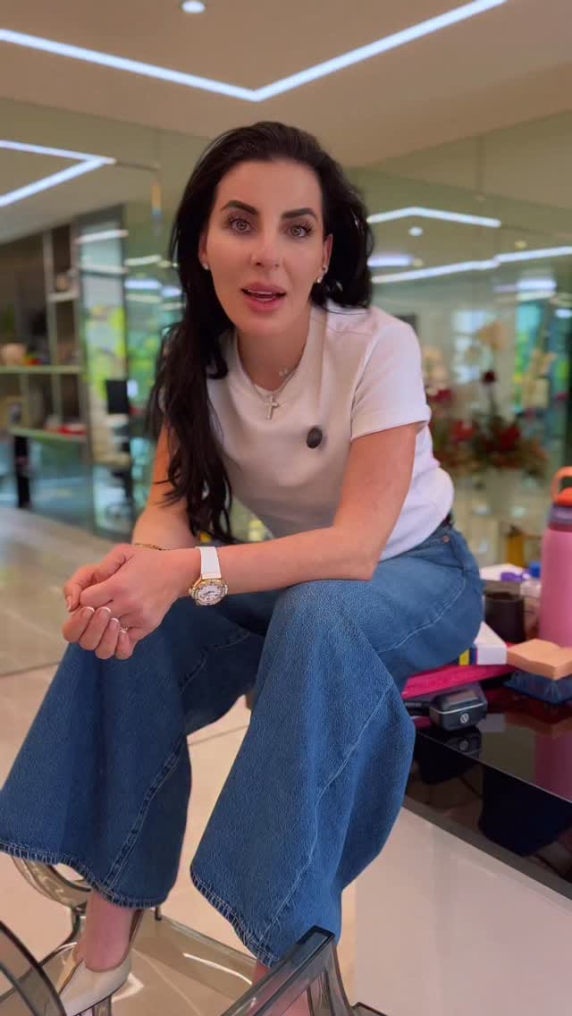 Post 1 by Medae | Medicina Estética y Genómica Antiage on Instagram (video)