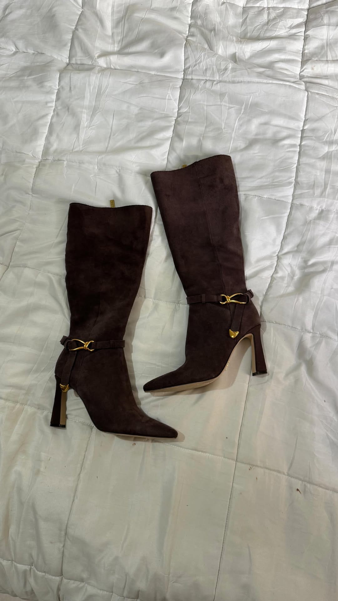 Post 5 by Sharonn Ruiz on Instagram (video)