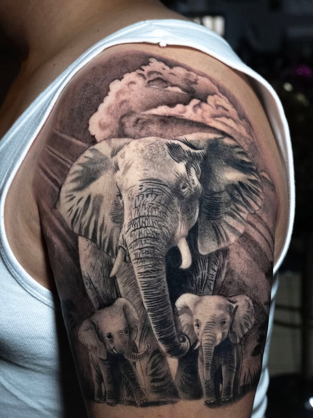 Post 6 by Tatuajes en Puebla 🖤Cynthia Cadena on Instagram (image)