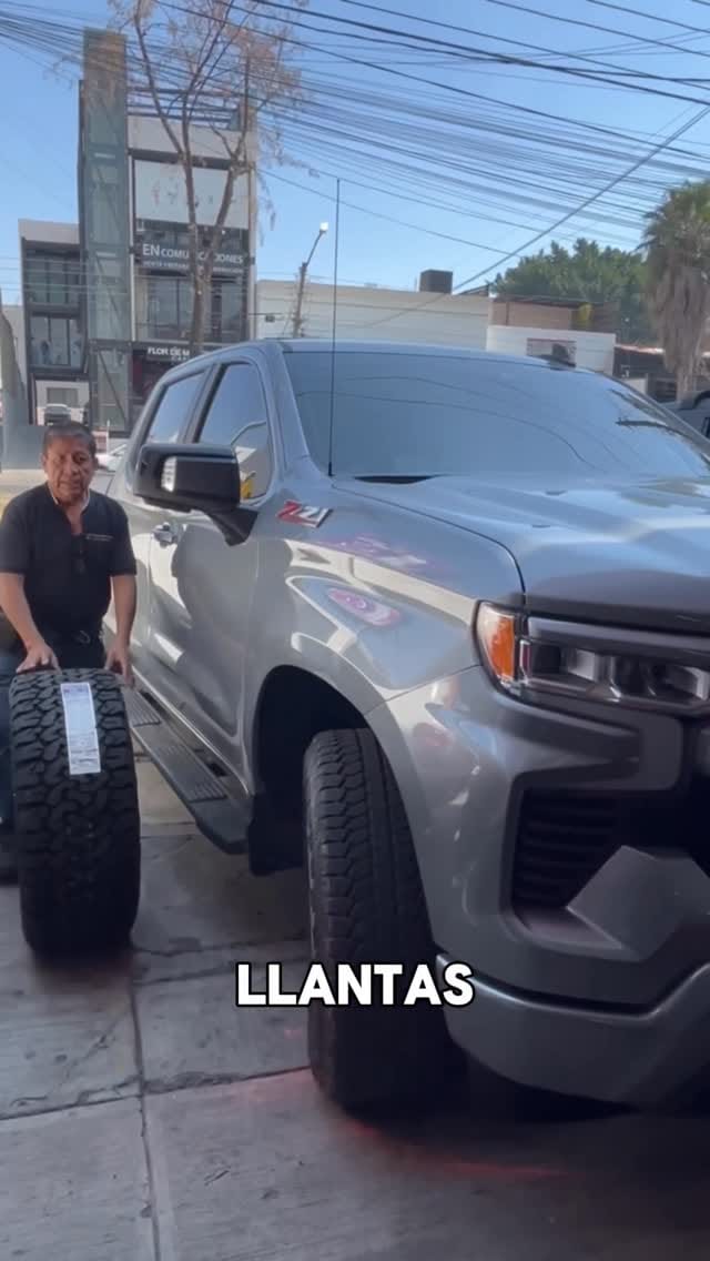 Post 2 by Accesorios Gutierrez / Accesorios para Auto on Instagram (video)