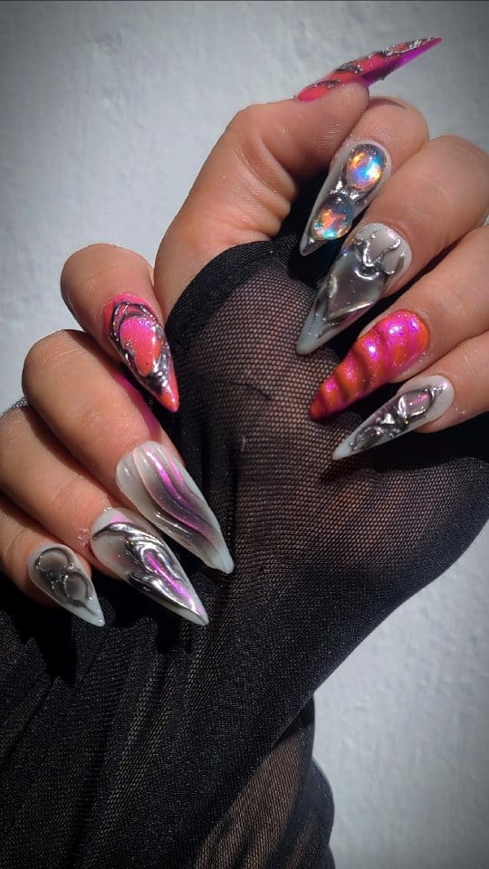 Post 4 by Viridiana Gonzalez MUA on Instagram (video)