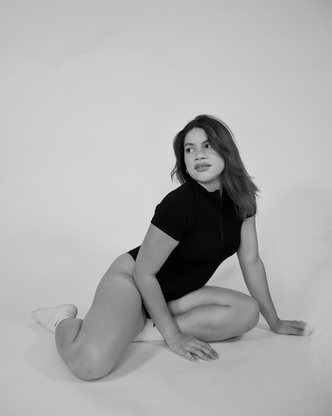 Post 9 by EMILY BARROS on Instagram (image)