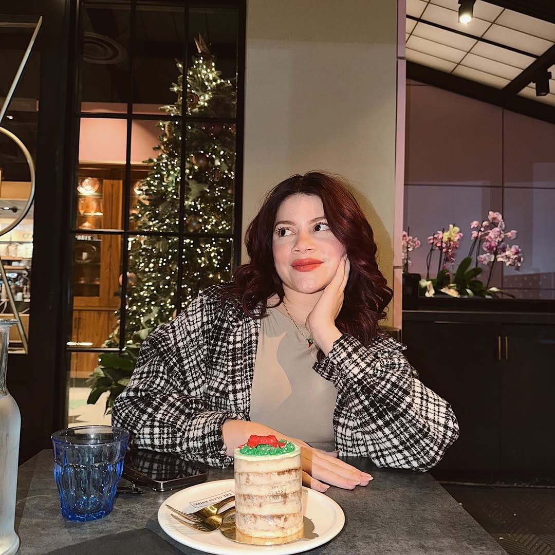 Post 2 by EMILY BARROS on Instagram (carousel)