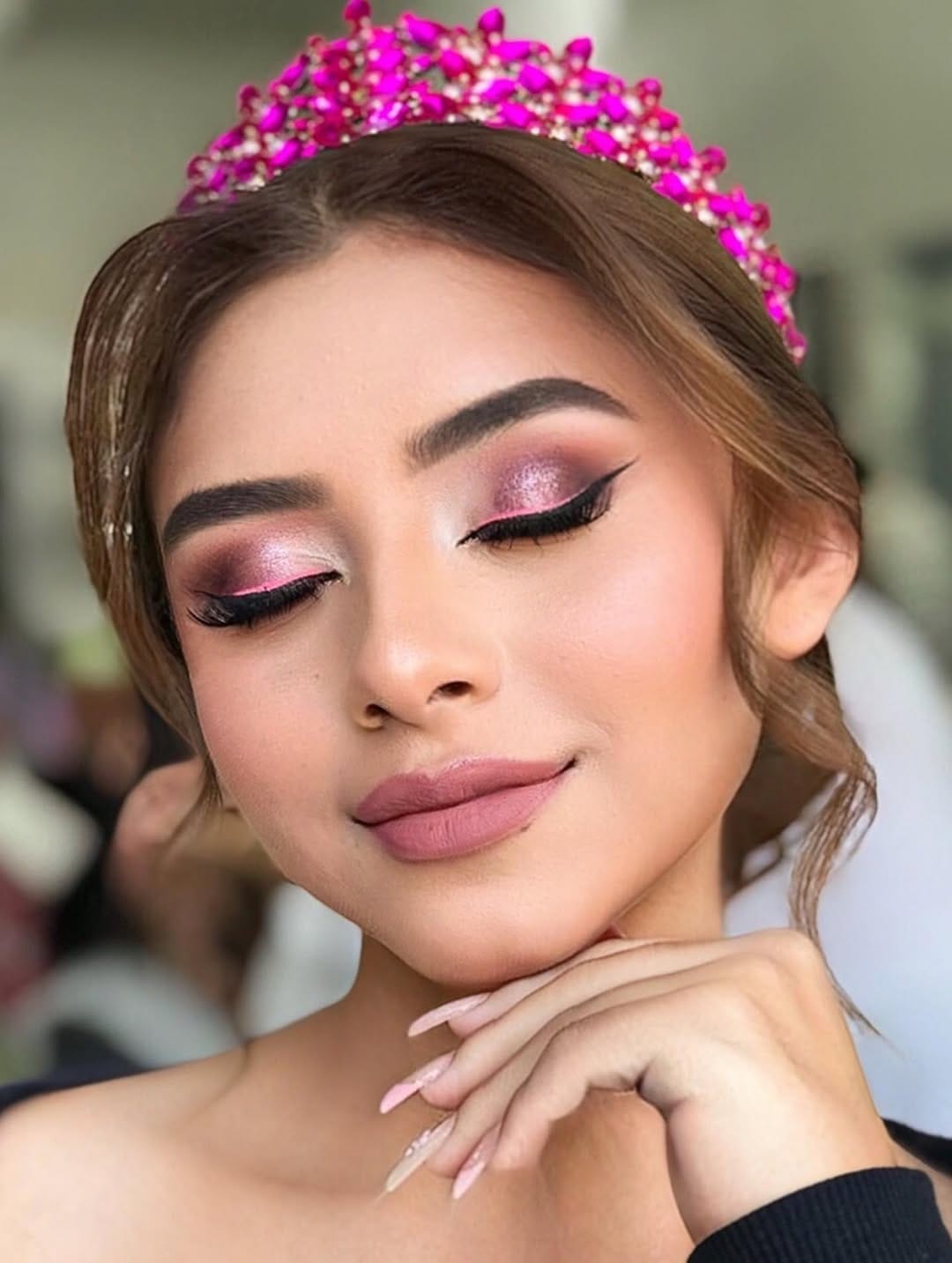 Post 1 by Denis Rangel Makeup Artist on Instagram (image)