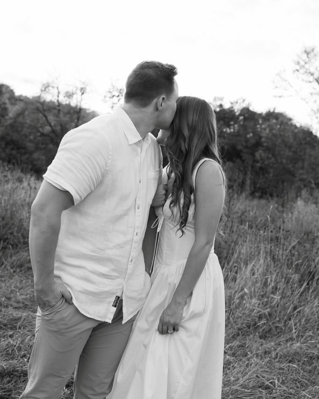 Post 2 by Wedding Photographer — Kaitlyn Kiedrowski on Instagram (carousel)