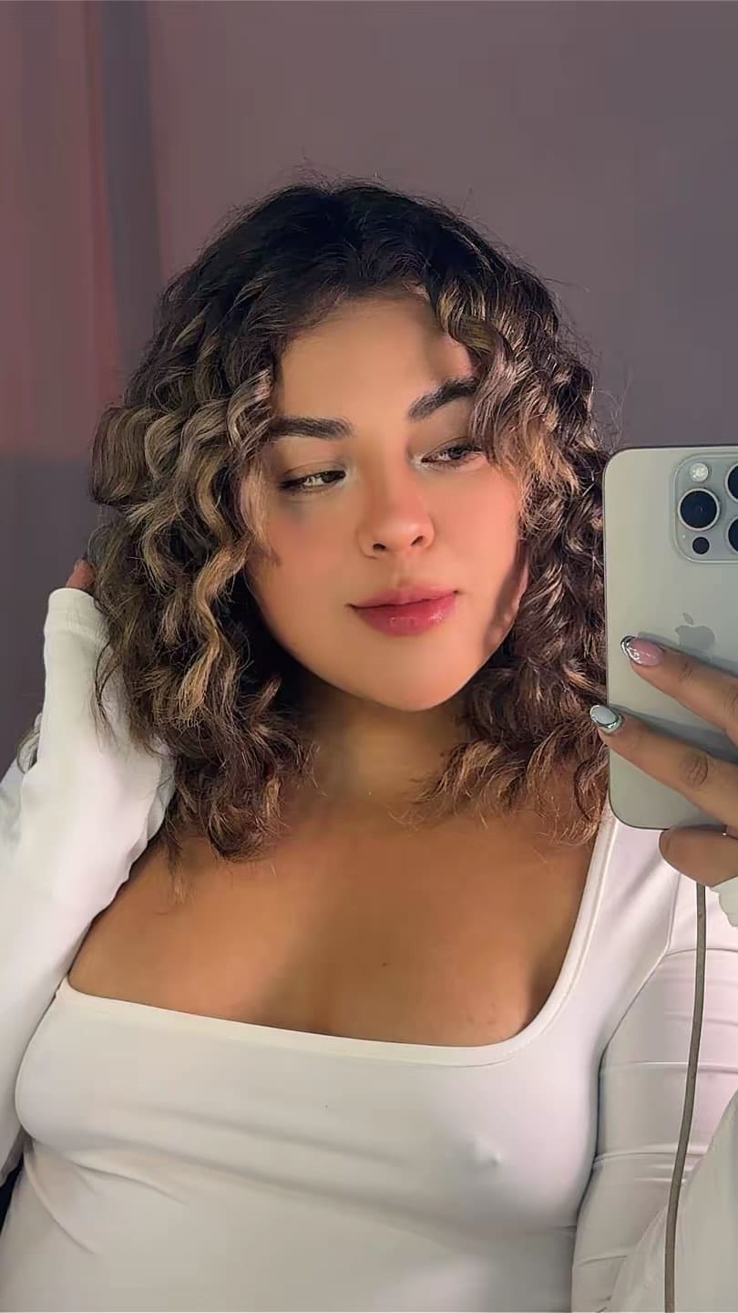 Post 2 by cielo fernanda on Instagram (video)