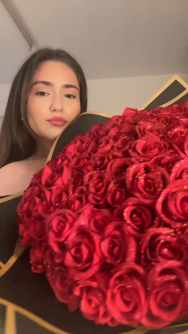 Post 2 by Леона on Instagram (video)