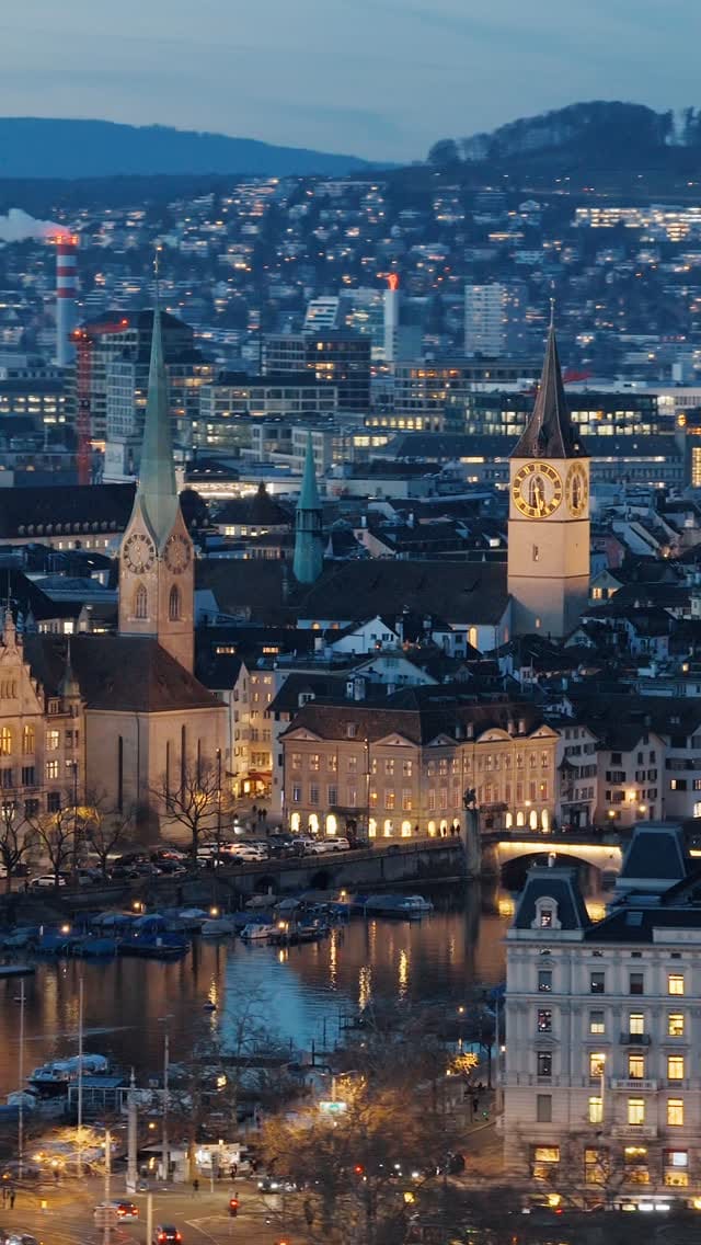 Post 7 by Manuela Leonhard on Instagram (video)