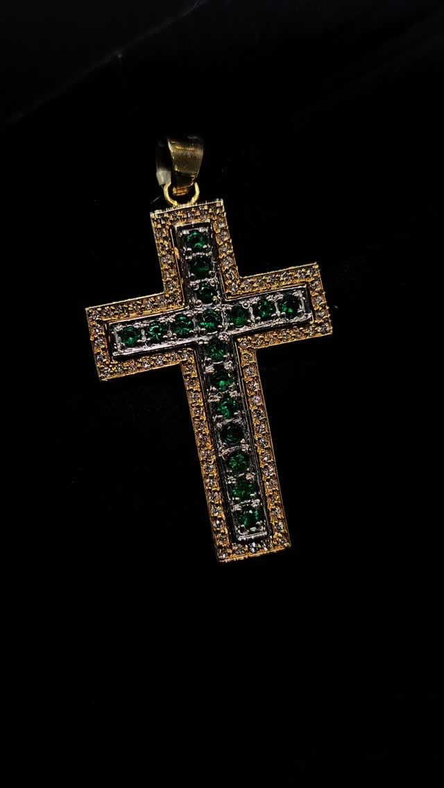 Post 8 by 2139 Joyeria on Instagram (video)