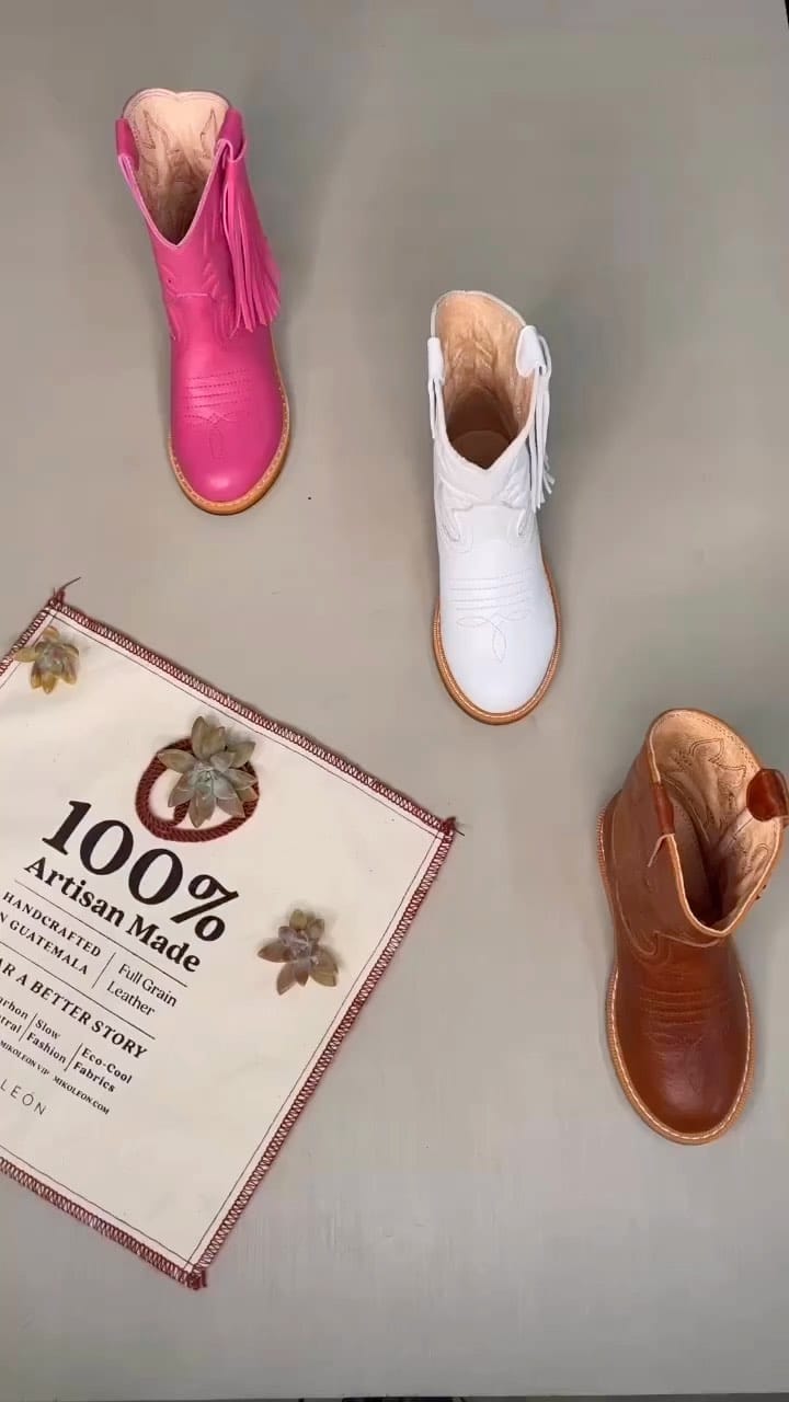 Post 9 by Mikoleon - Makers of leather boots & bags on Instagram (video)