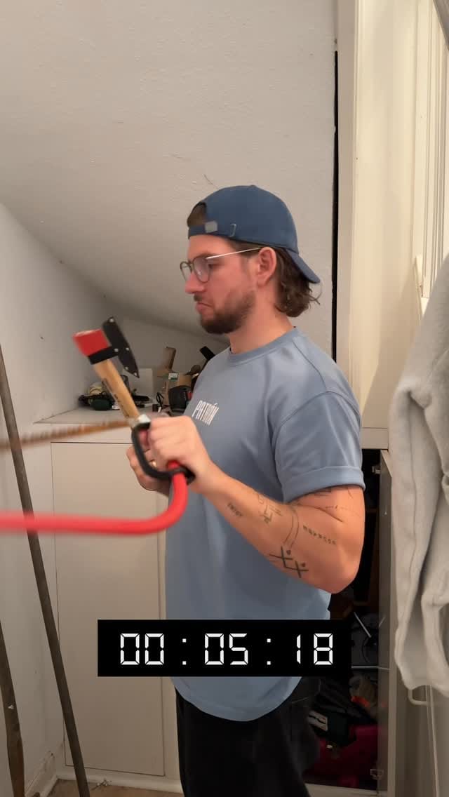 Post 3 by Leon on Instagram (video)