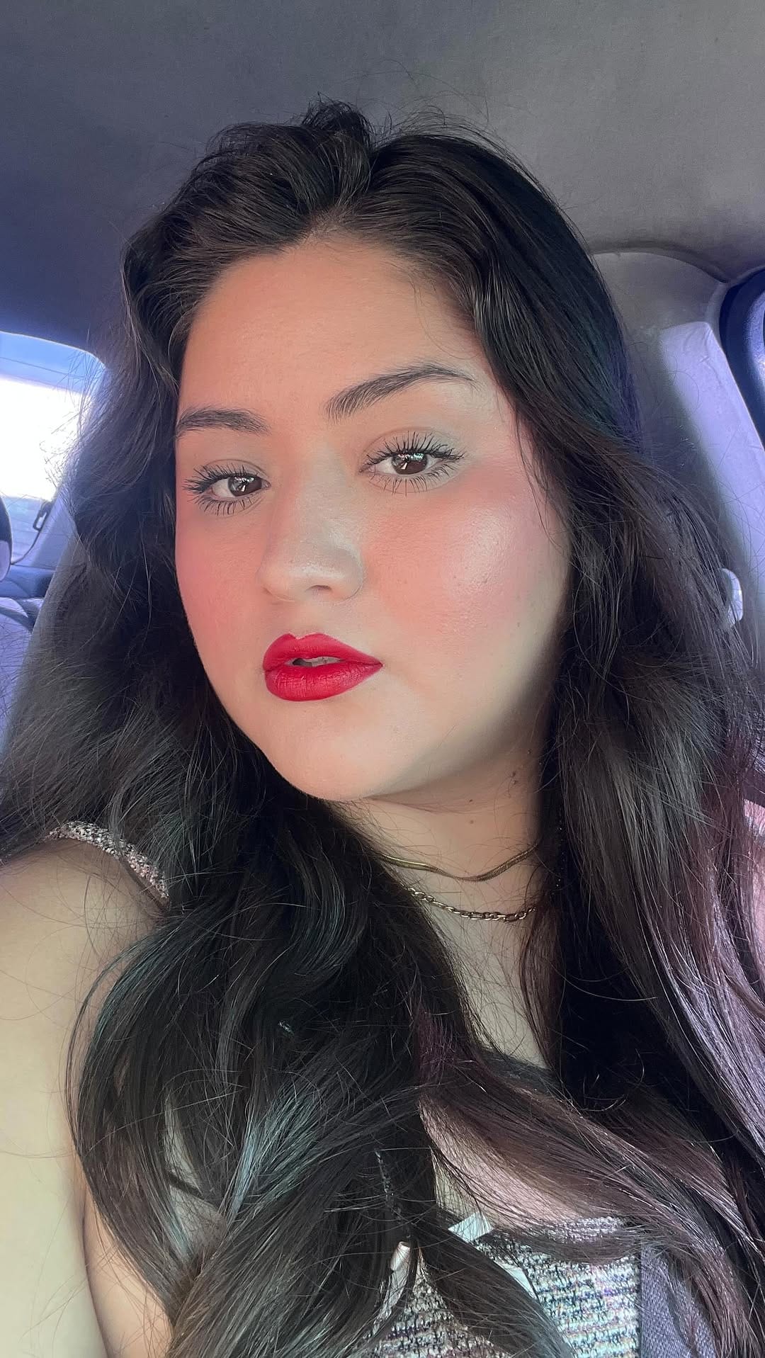 Post 2 by Fernanda Gutierrez on Instagram (video)