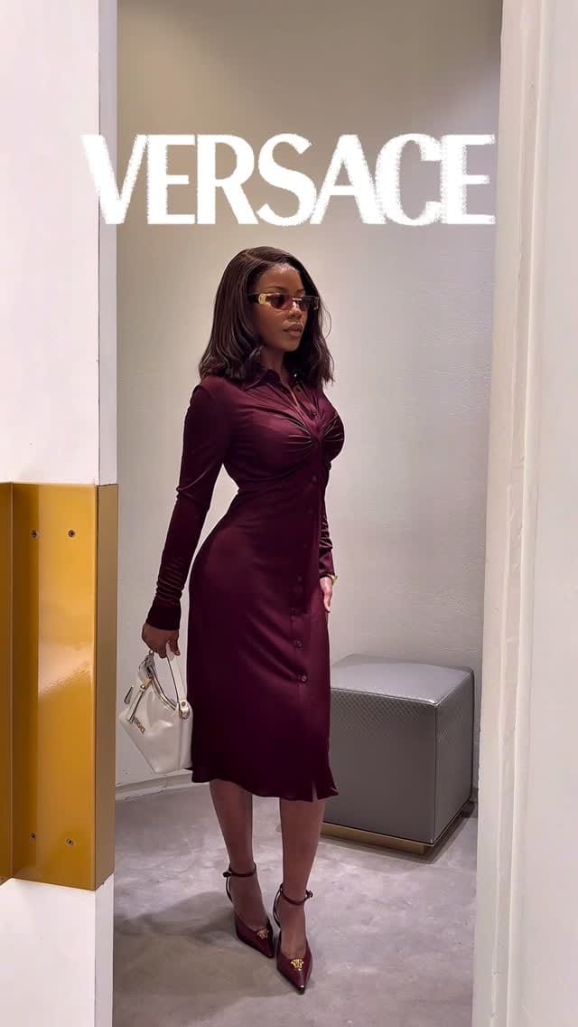 Post 1 by Paris Fenty 🇦🇴 🇺🇸 on Instagram (video)