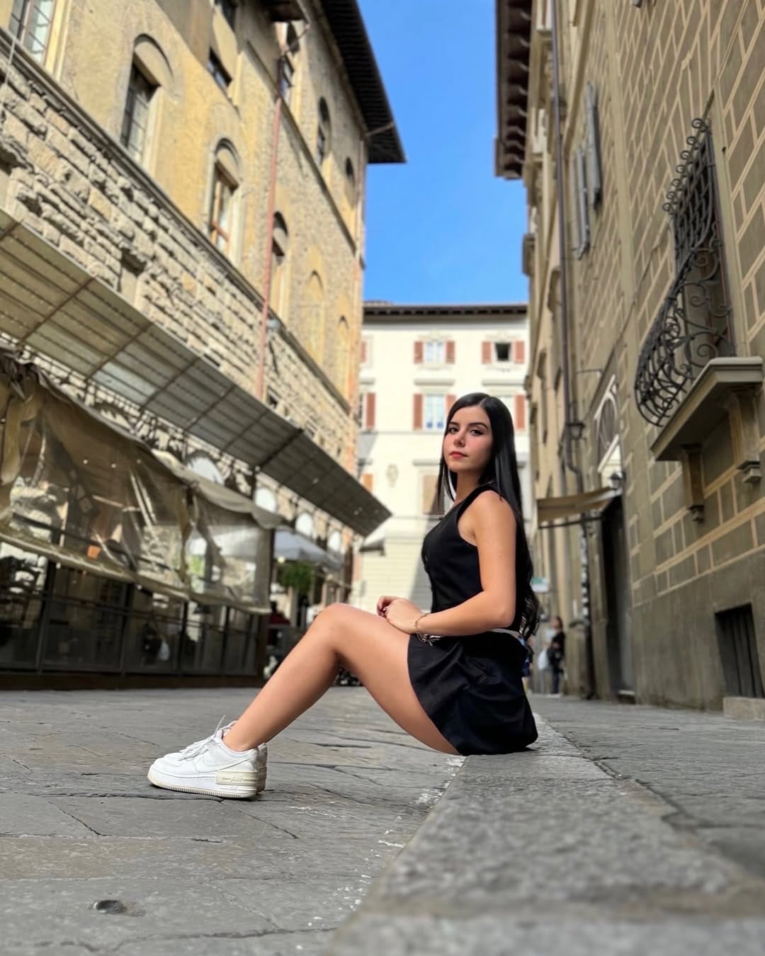Post 4 by Zita Chávez ✨ on Instagram (carousel)