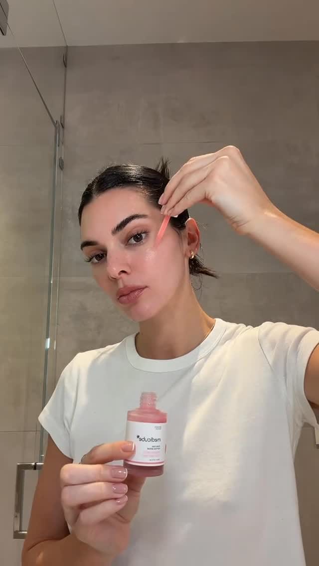 Post 5 by Glowy 〰️ Belleza Consciente ✨ on Instagram (video)