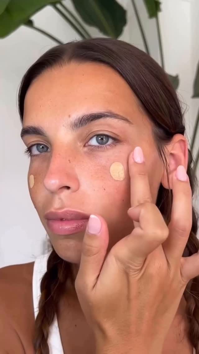 Post 2 by Glowy 〰️ Belleza Consciente ✨ on Instagram (video)