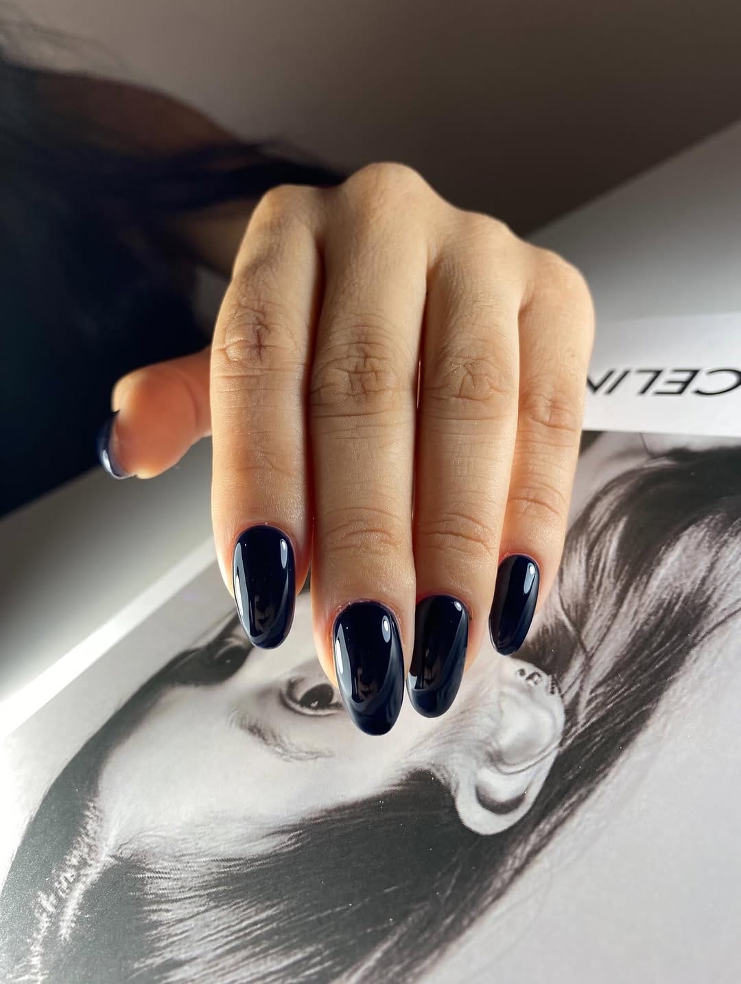 Post 5 by Valeria Rodrir on Instagram (image)