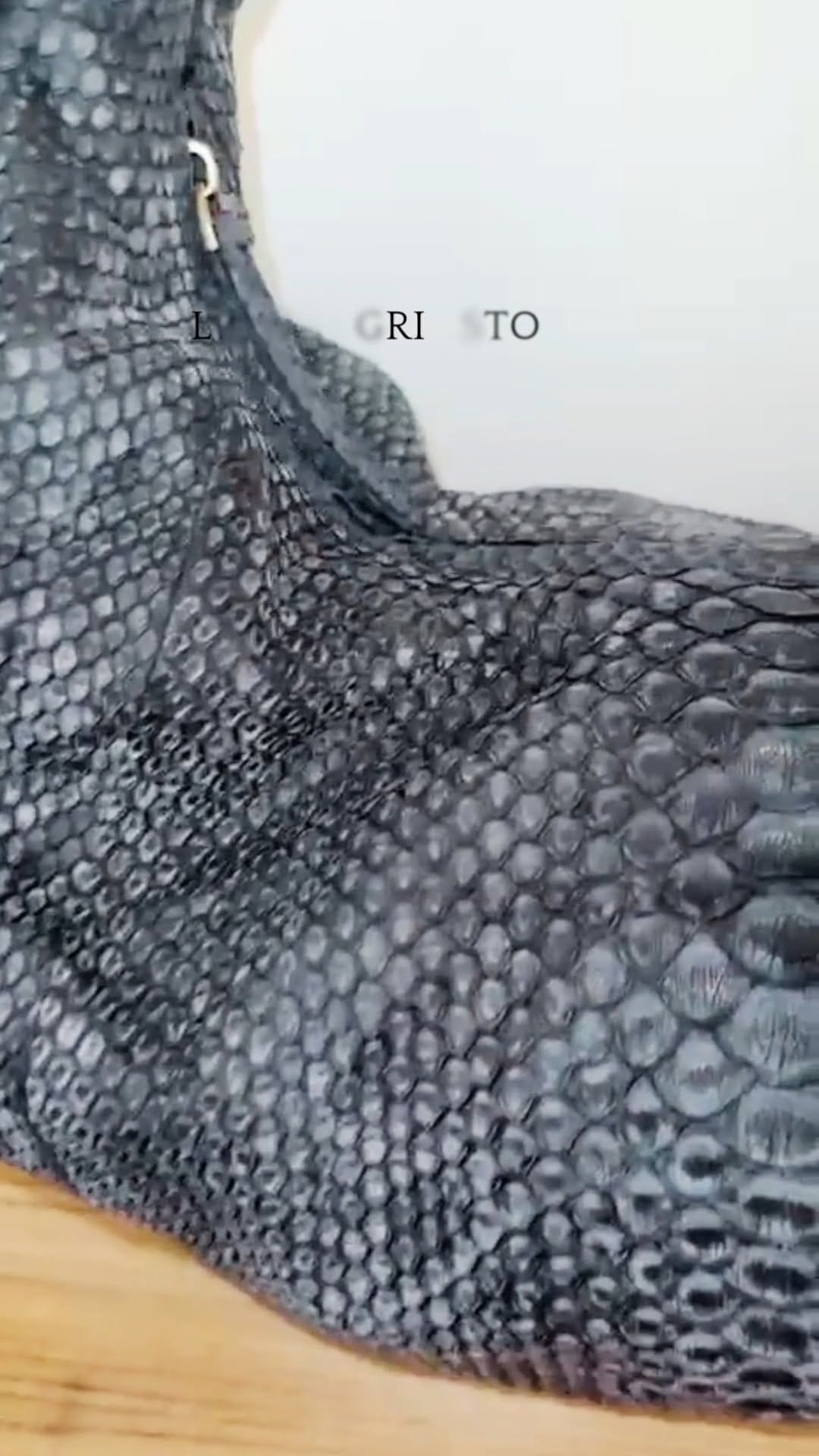 Post 5 by ScaleBags on Instagram (video)