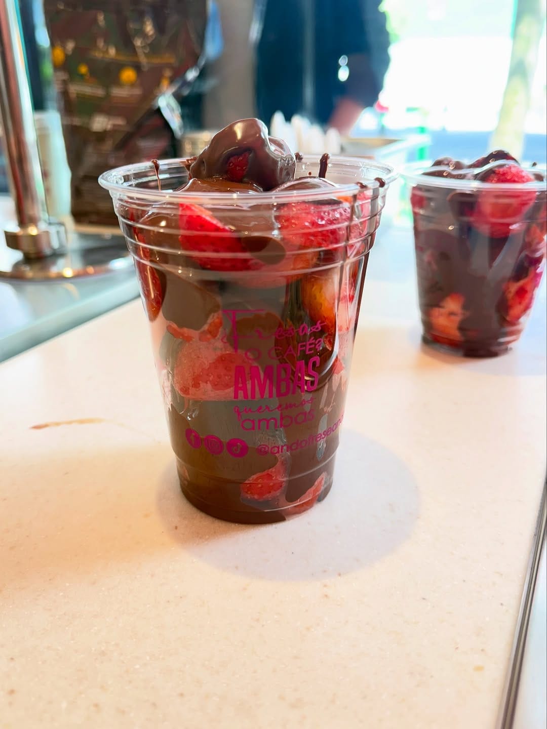 Post 8 by Freseando 🍓✨ on Instagram (carousel)