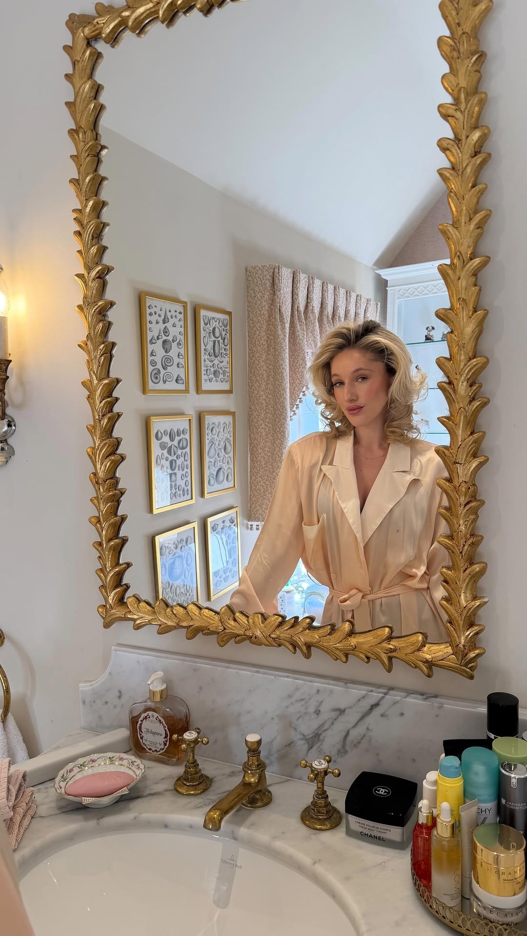 Post 5 by Leonora Smee on Instagram (video)