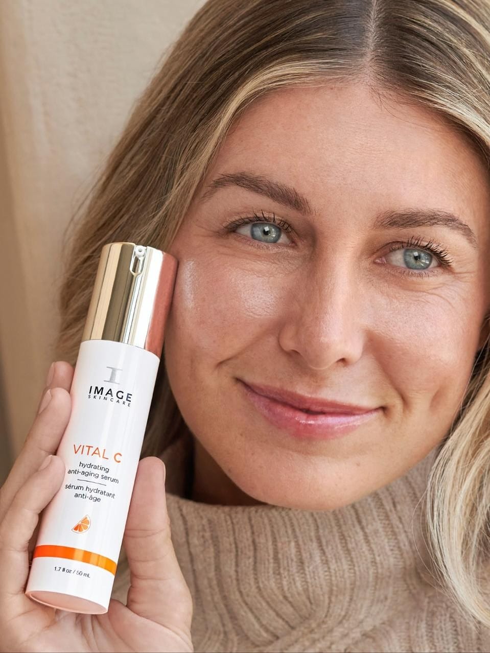Post 6 by Image Skin Care México on Instagram (carousel)