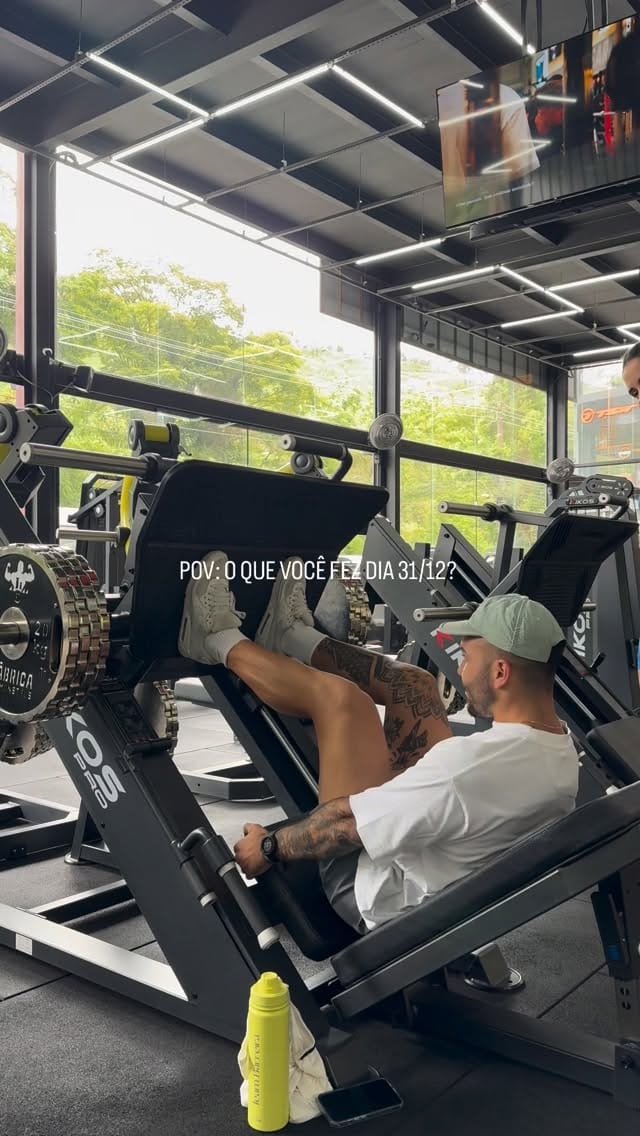 Post 10 by LUCAS BARREIRA | Lifestyle e Treinos on Instagram (video)