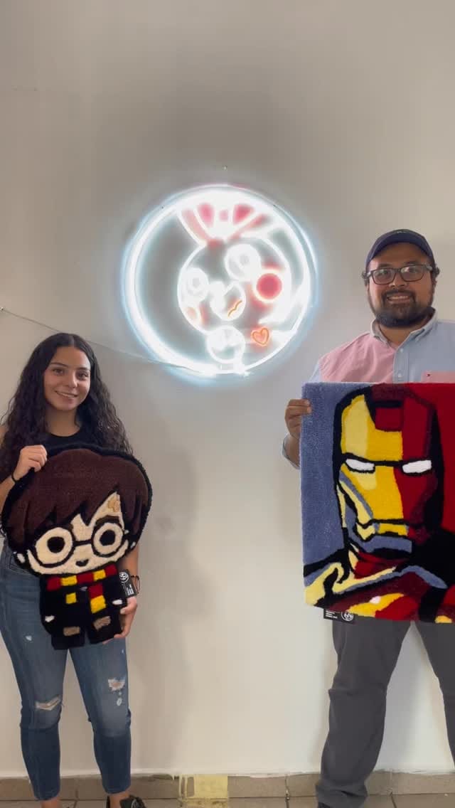 Post 3 by Rug Addicts | Tuft Studio on Instagram (video)