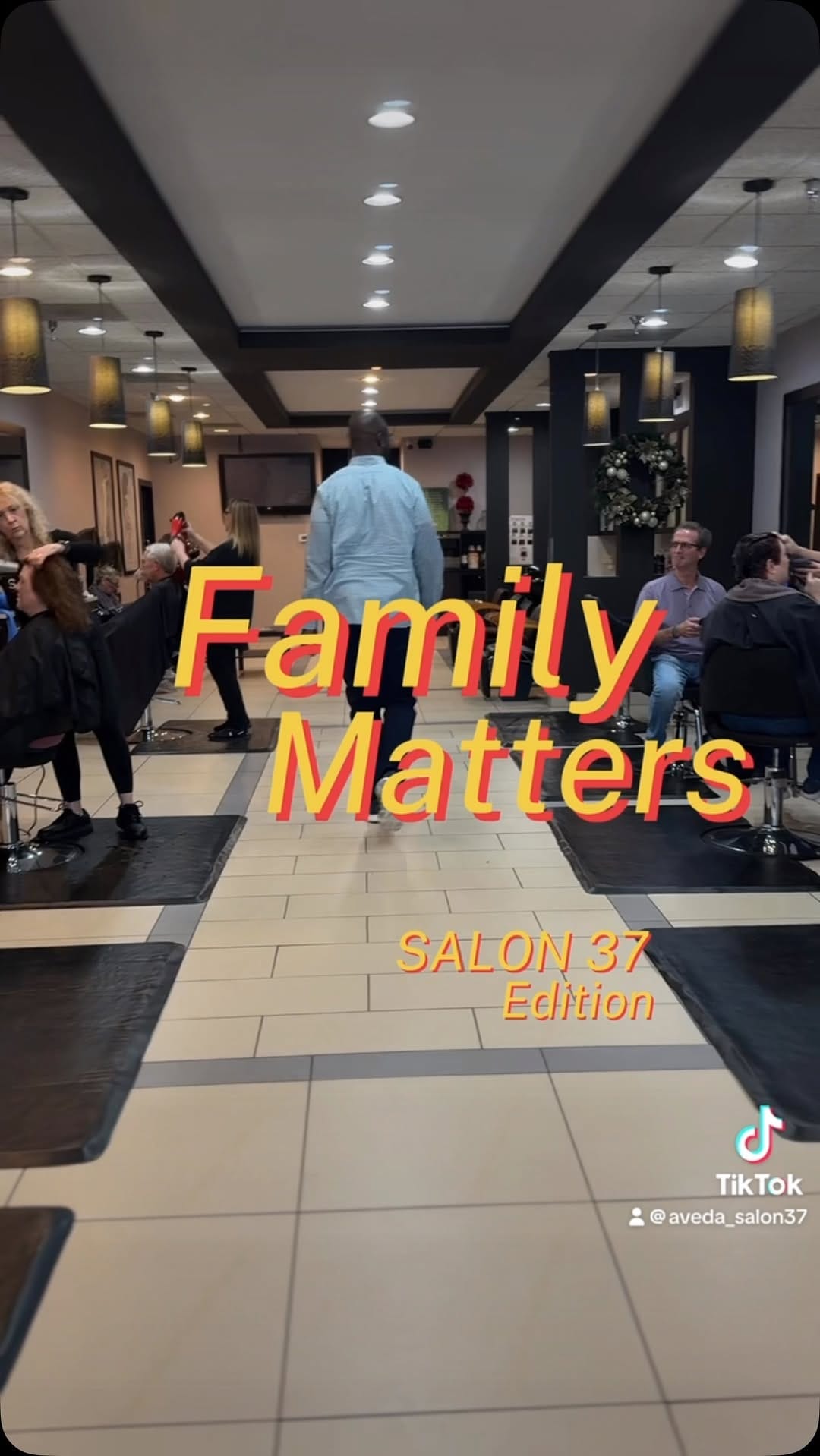 Post 9 by SALON 37 on Instagram (video)