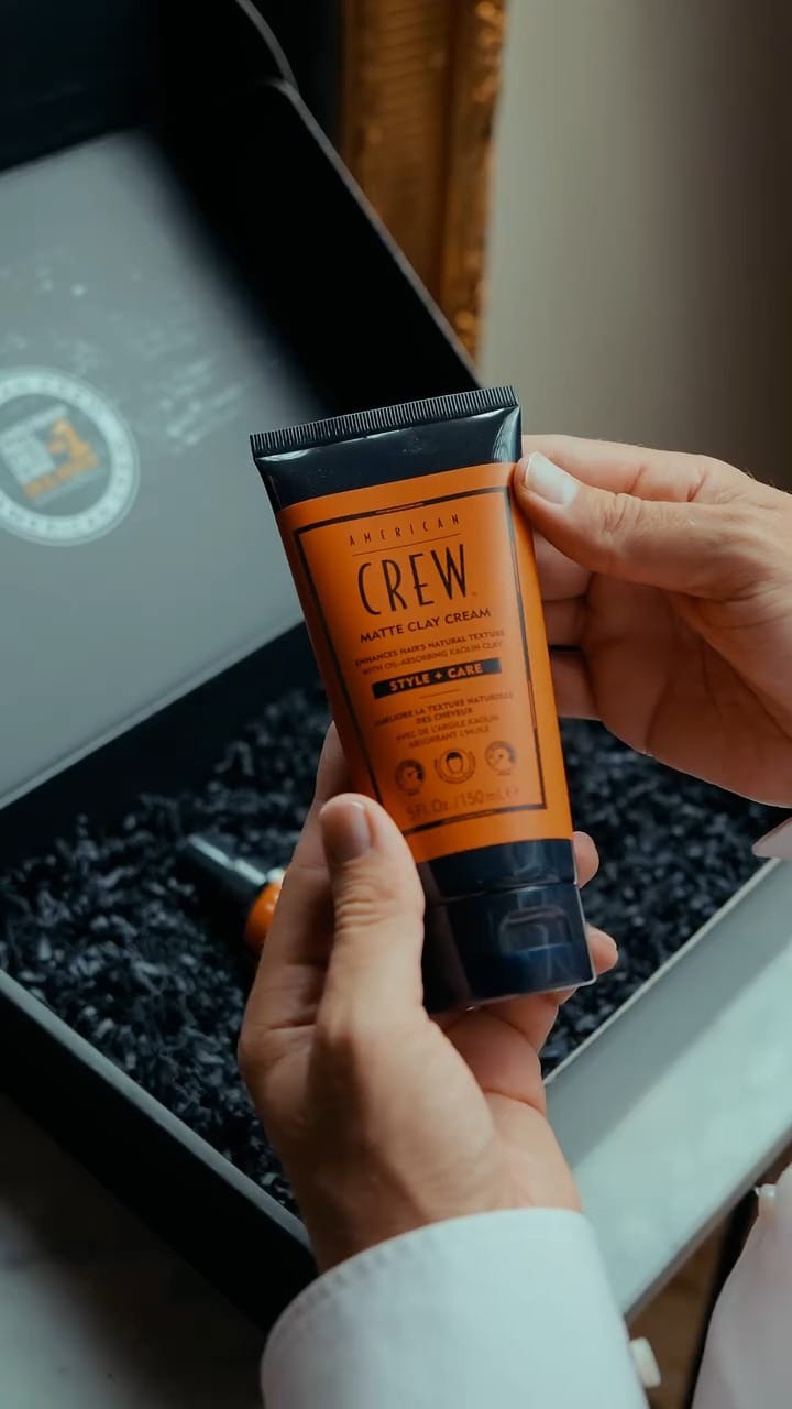 Post 7 by American Crew México on Instagram (video)