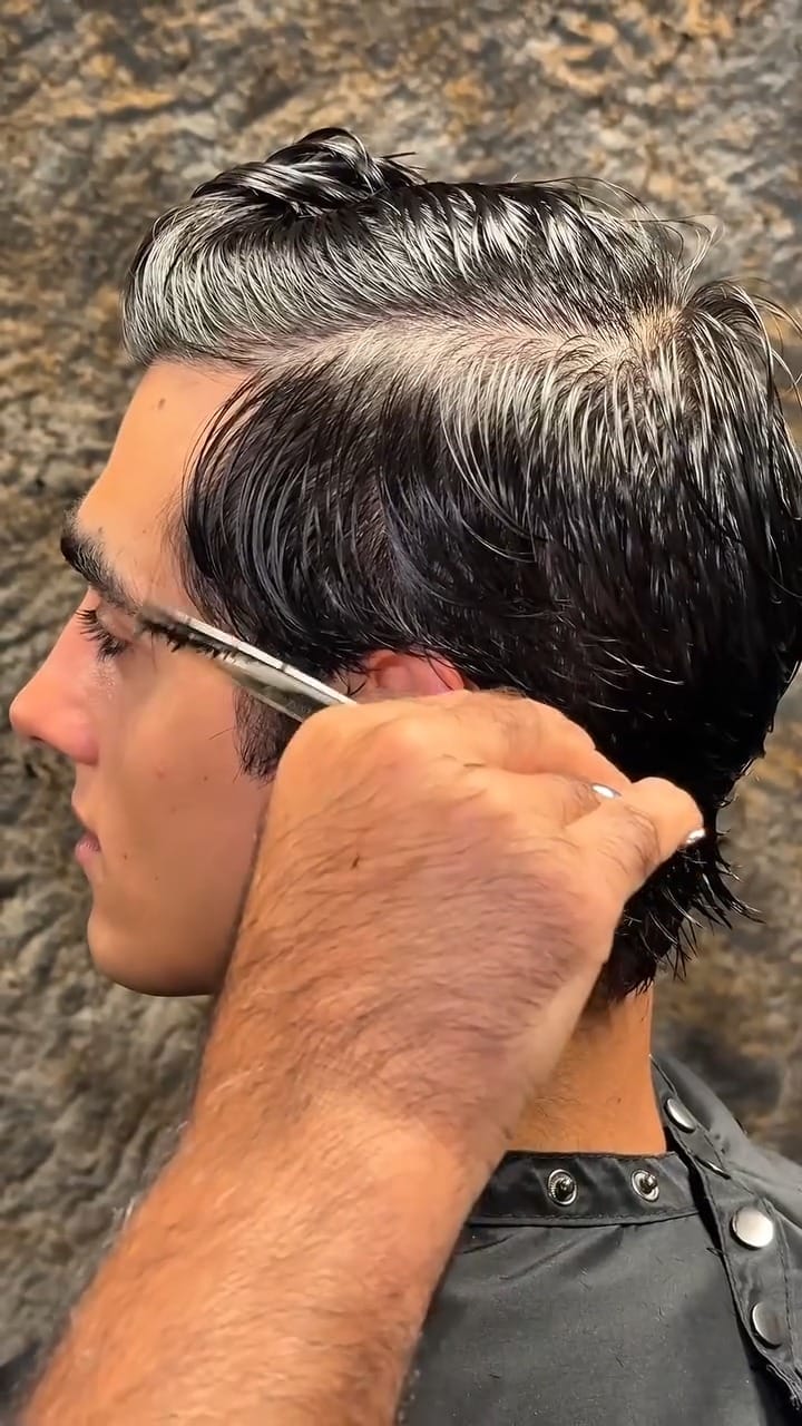 Post 2 by American Crew México on Instagram (video)