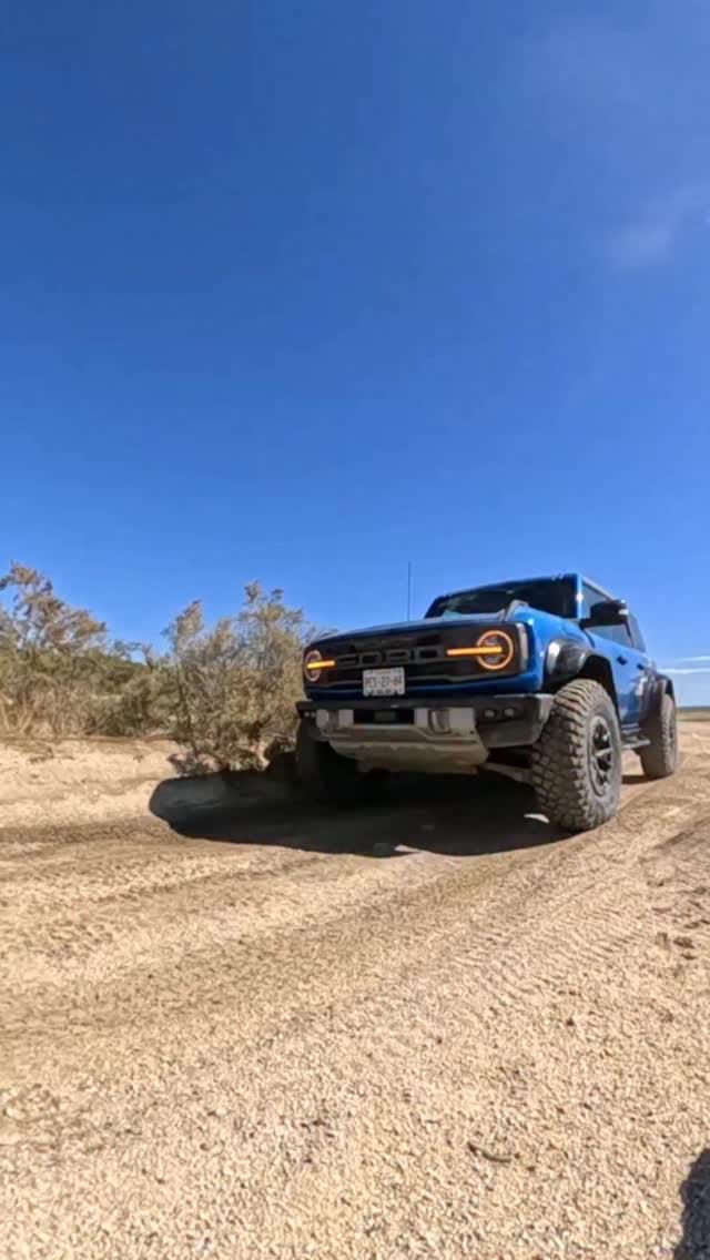 Post 2 by Alex Cabrera 📸 on Instagram (video)