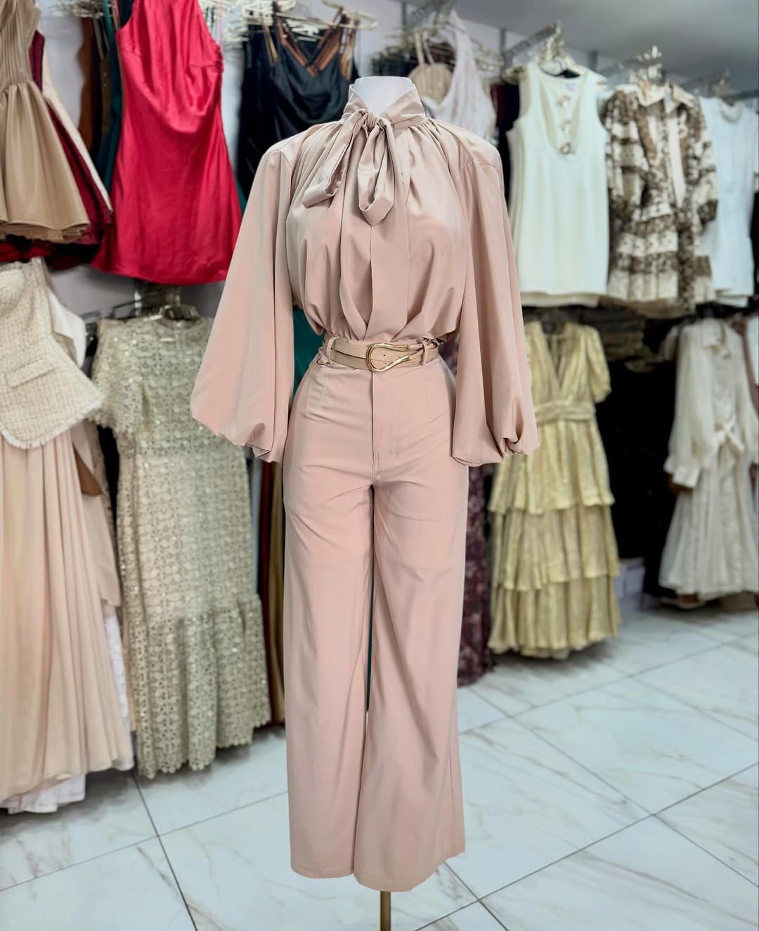 Post 10 by Saras clothes on Instagram (image)